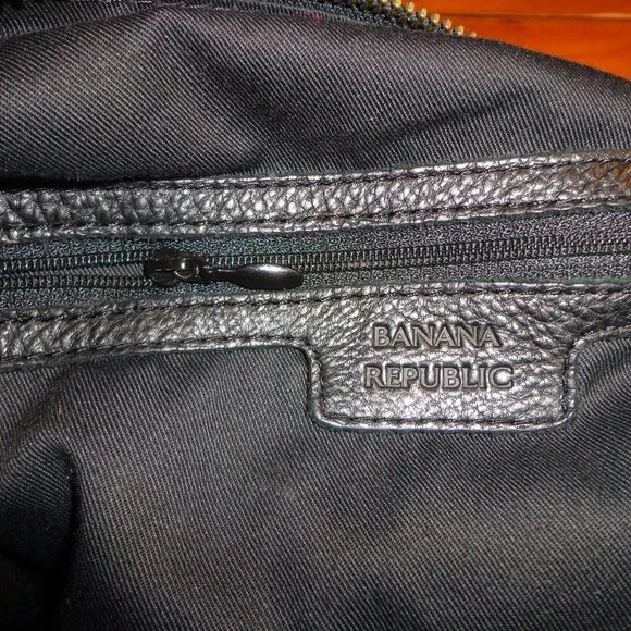 Banana Republic 100% Cow Leather Boho Handbag Black Inner Zip Pocket - Picture 13 of 15